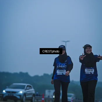 Runner Photo 7502202