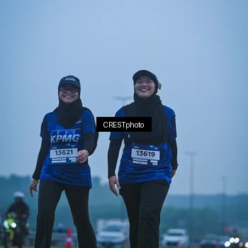 Runner Photo 7502203