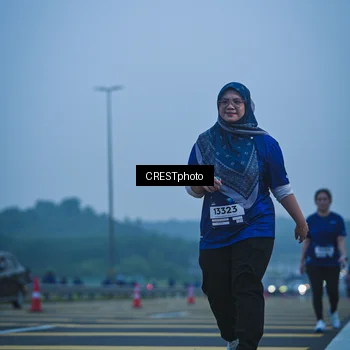 Runner Photo 7502218