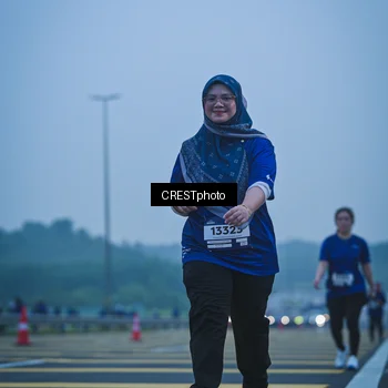 Runner Photo 7502221