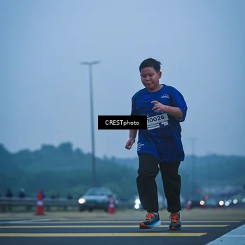 Runner Photo 7502243