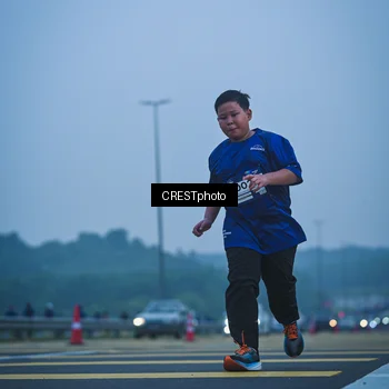 Runner Photo 7502249