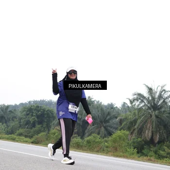 Runner Photo 7502261