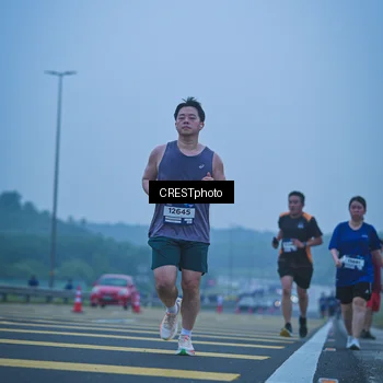 Runner Photo 7502266