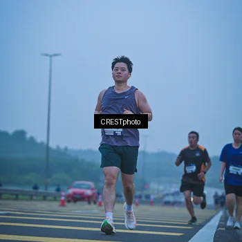 Runner Photo 7502270