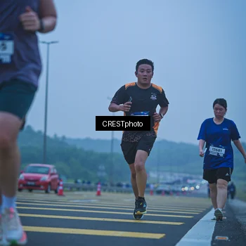 Runner Photo 7502271