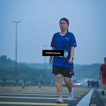 Runner Photo 7502277