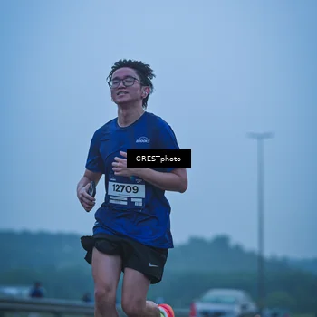 Runner Photo 7502290