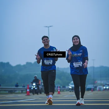 Runner Photo 7502301