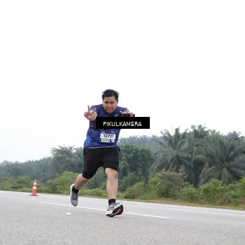 Runner Photo 7502321