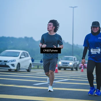 Runner Photo 7502329