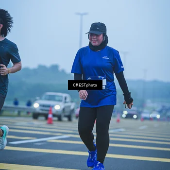 Runner Photo 7502338