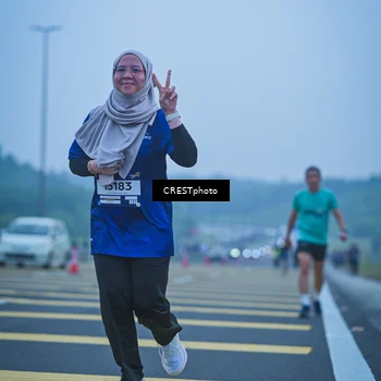 Runner Photo 7502347