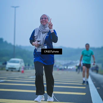 Runner Photo 7502348