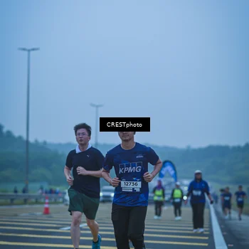 Runner Photo 7502358