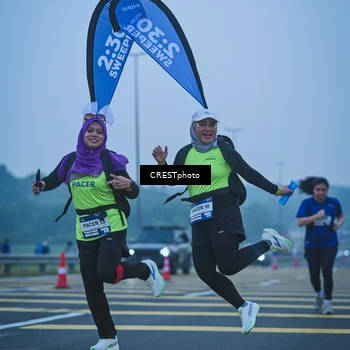Runner Photo 7502386