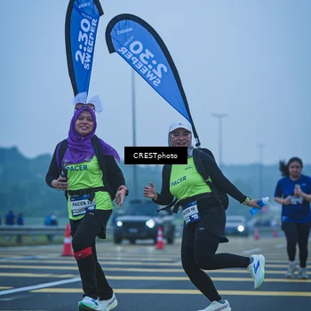 Runner Photo 7502395