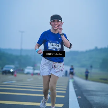 Runner Photo 7502397