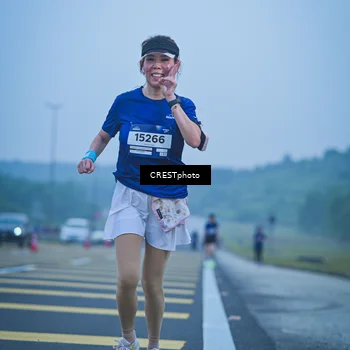 Runner Photo 7502400