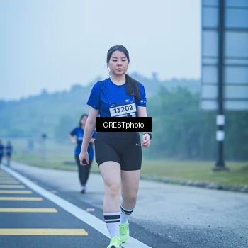 Runner Photo 7502403