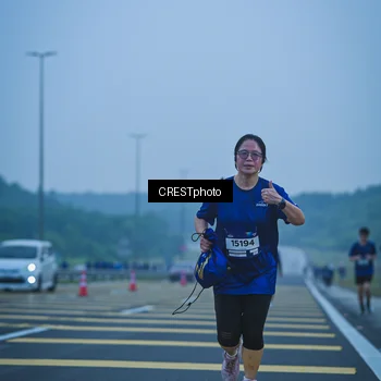 Runner Photo 7502412