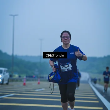 Runner Photo 7502416