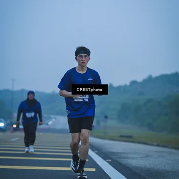 Runner Photo 7502421