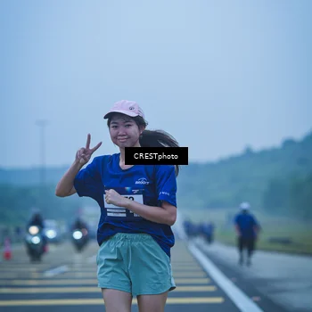 Runner Photo 7502429