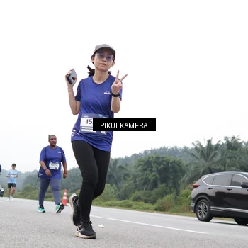 Runner Photo 7502430