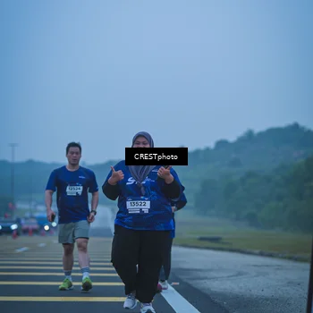 Runner Photo 7502440