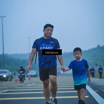 Runner Photo 7502450