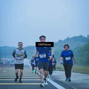 Runner Photo 7502460