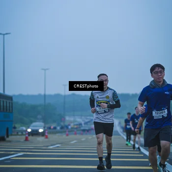 Runner Photo 7502461