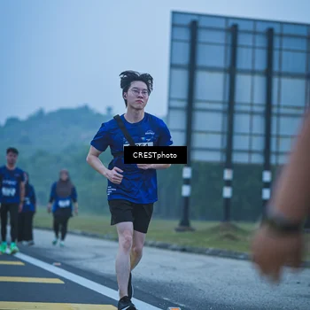 Runner Photo 7502465