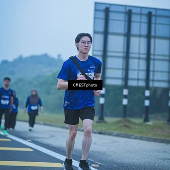 Runner Photo 7502469