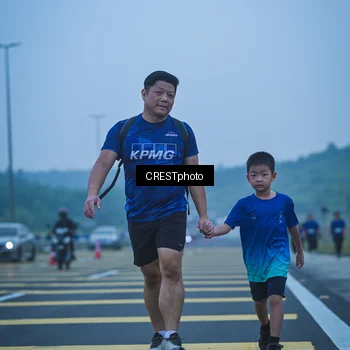 Runner Photo 7502471