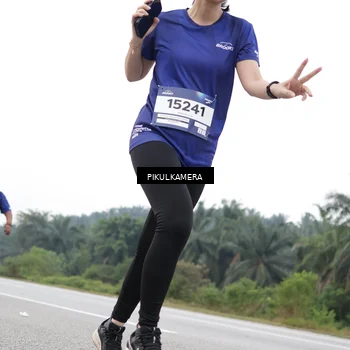 Runner Photo 7502484