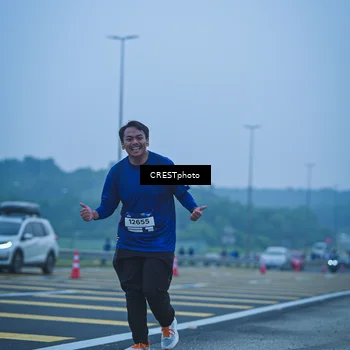 Runner Photo 7502492