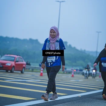 Runner Photo 7502495