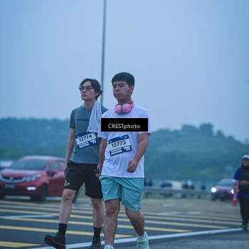 Runner Photo 7502514