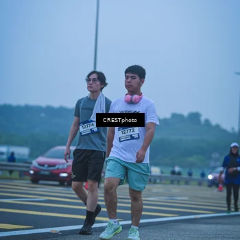 Runner Photo 7502515