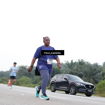 Runner Photo 7502550