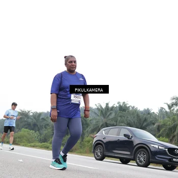 Runner Photo 7502556