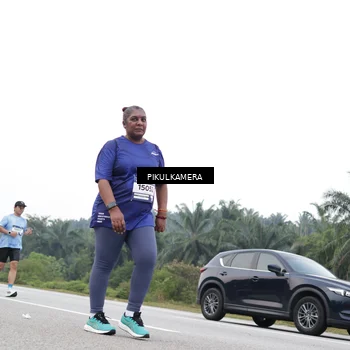 Runner Photo 7502557