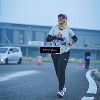 Runner Photo 7502565
