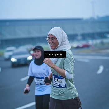 Runner Photo 7502597