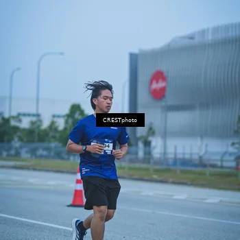Runner Photo 7502624