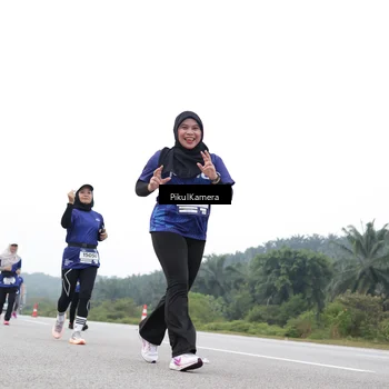 Runner Photo 7502653