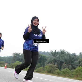 Runner Photo 7502658