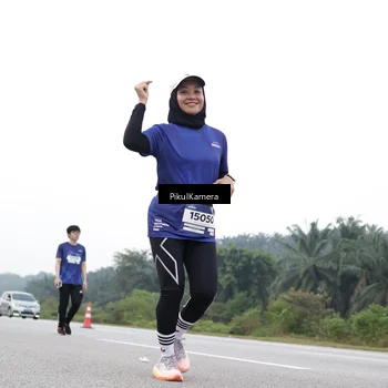 Runner Photo 7502665